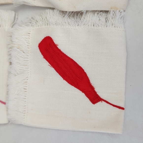 6 Vintage Embroidered Linen Napkins - Picture 2 of 5